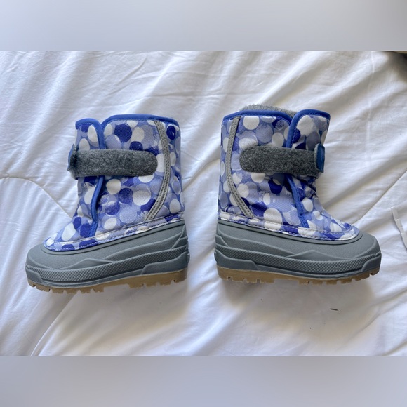 NWOT LL Bean Snow Boots with 2 Liner Sets 7 Toddler - Picture 2 of 5